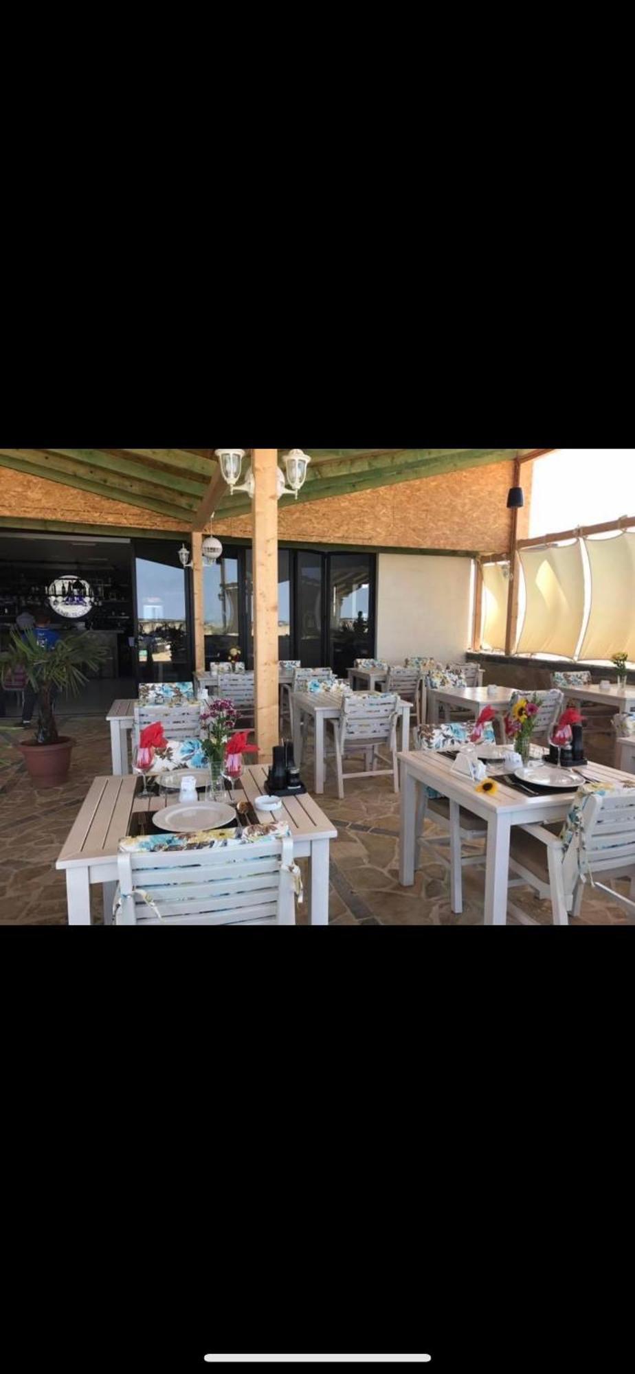 Hotel Saint Tropez Durres Bisht Kamez Esterno foto